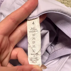 Light Purple Cropped Tank Top Size 4 thumbnail 3
