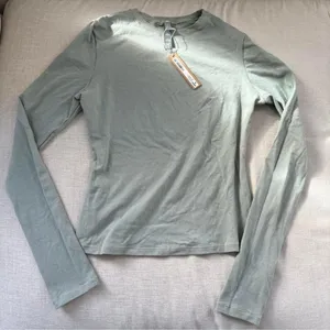 - SKIMS COTTON JERSEY LONG SLEEVE T-SHIRT | Mineral - S NWT NEW thumbnail 1