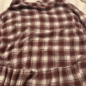 American Eagle, red and white flannel shirt thumbnail 4