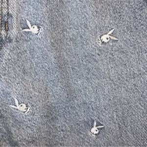 Playboy x PacSun Embroidered Straight Leg‎ Jeans Size 23 High Rise thumbnail 6