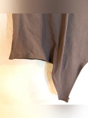 Abercrombie & Fitch Womens Bodysuit Taupe High Neck Sleeveless Ribbed Size XXL thumbnail 5