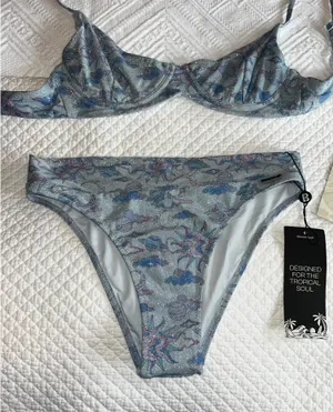 Blackbough Bikini shimmer set  thumbnail 5
