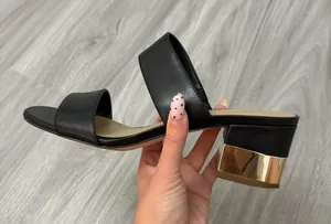 Anne Taylor Black and Gold Heels thumbnail 1
