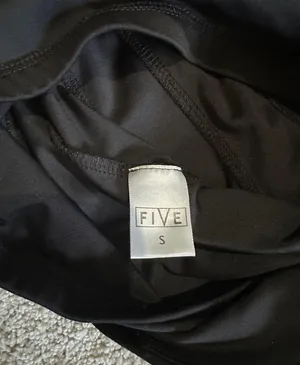 Black corset workout top thumbnail 3