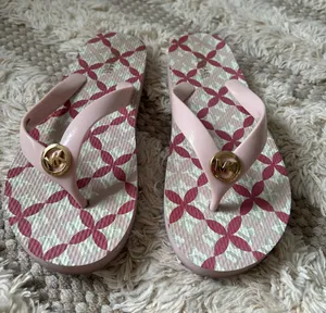 Michael Kors Light Pink Logo Medallion Flip Flop Sandals Size US 6M thumbnail 1