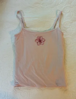Hollister Top Tank thumbnail 1