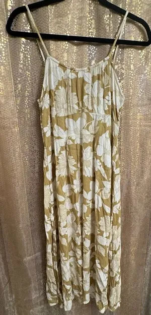 Billabong Green Ivory Your Babe Floral‎ Midi Lightweight Dress Medium thumbnail 1
