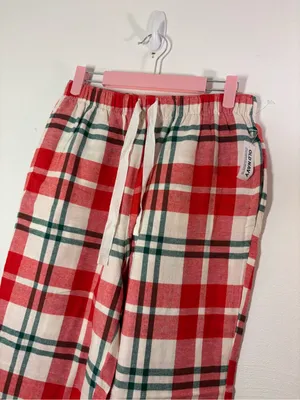 Old Navy Red White Green Plaid Flannel Jogger Style Pajama Pants Size Small thumbnail 3