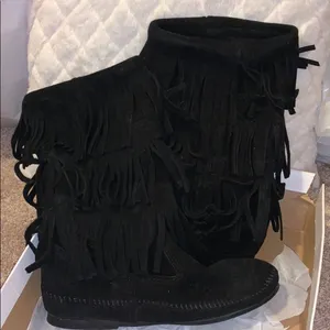 Minnetonka black 3 layer fringe boots thumbnail 3