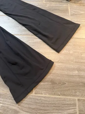 Fabletics PureLuxe Black High-Waist Flare bootcut Active Leggings XS thumbnail 9