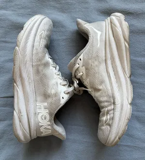 Hoka White cliffton 9 running shoes thumbnail 1