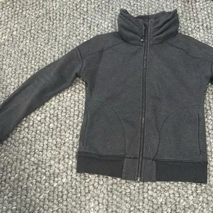 Lululemon Gray Zip Up Scuba Define Sweatshirt No Hood Size 6 thumbnail 3