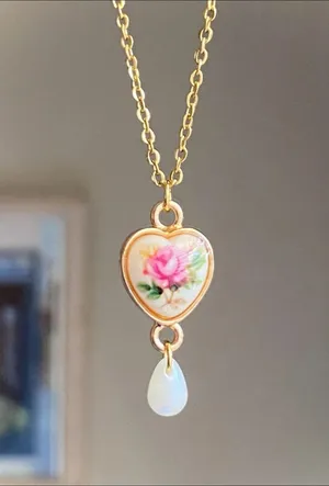 Handmade cottage fairy antique style heart rose necklace🌹🩵 thumbnail 1