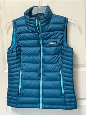 Patagonia Women’s Teal Down Vest Small thumbnail 1