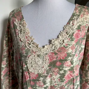 Victorias Secret Gold Label Floral Nightgown thumbnail 2