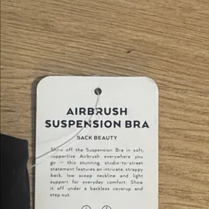 Alo yoga brand new black sports bra thumbnail 2