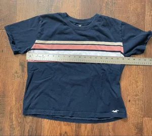 HOLLISTER navy t-shirt thumbnail 3