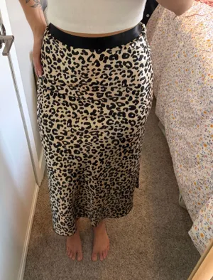 Leopard Print Satin Midi Skirt Multiple Size XS thumbnail 1