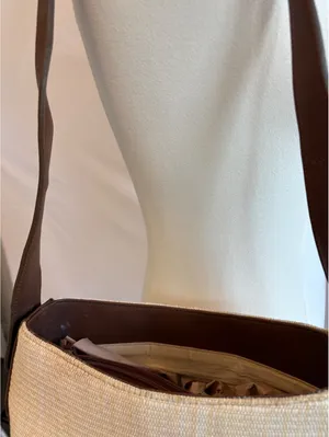 Etienne Aigner Beige Woven Shoulder Bag with Brown Leather Trim and Gold-tone Cl thumbnail 6