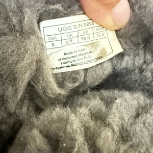 UGG Women's Classic GRAY SUEDE Short Boots Size 8 GUC thumbnail 8