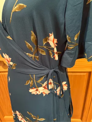 Lulus September Sunsets Dark Teal Floral Print Wrap Maxi Dress NWT size M thumbnail 4