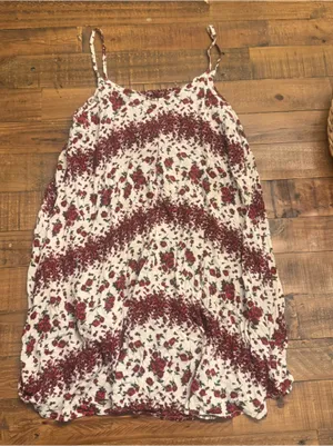 BRANDY MELVILLE‎ Y2K Rose 🥀 Print Mini Dress thumbnail 3
