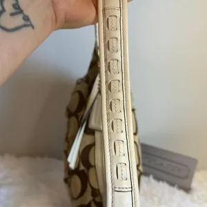 y2k COACH Brown Cream Signature Ergo Hobo Shoulder Bag thumbnail 7