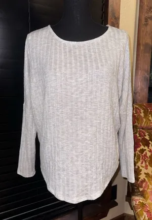 Green Envelope Gray Ribbed Sweater Scoop Neck Size Medium thumbnail 1
