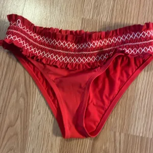 Tory Burch‎ Ruffle Bikini Bottoms Size XS thumbnail 1