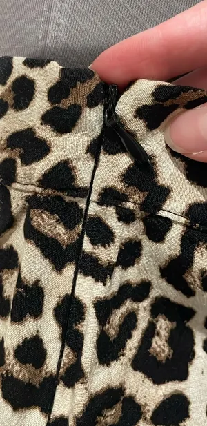 H&M Leopard print Midi skirt thumbnail 4