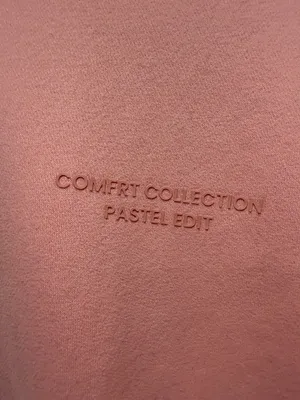 Comfrt hoodie pastel collection thumbnail 2