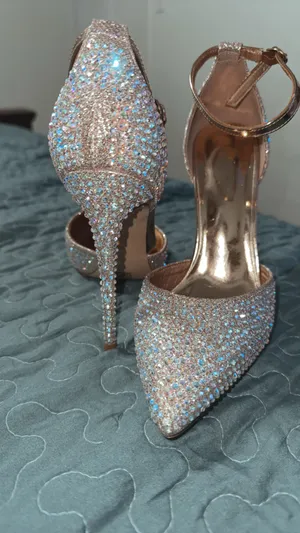 Stilettos thumbnail 2