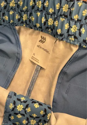 All in Motion blue golf shorts with floral print thumbnail 5