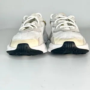Adidas Ozweego Running Sneakers Shoes Athletic White Grey Women 7.5 / Men 6 thumbnail 2