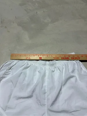 Nike Women’s White Running Shorts XL thumbnail 5