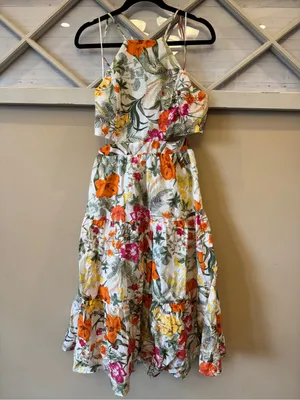 Chelsea & Violet Tropical Floral Print Tiered Midi Dress Linen‎ Blend Tie Back thumbnail 4
