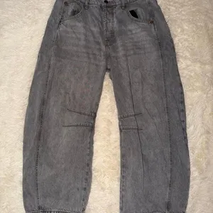 We The Free Good Luck Mid Rise Barrel Jeans in Falcon Grey Size 28 NWOT thumbnail 1