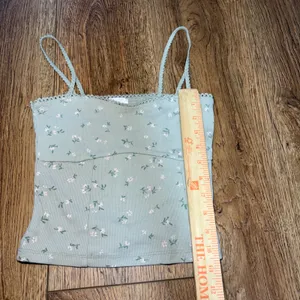 Cotton On Sage Green Floral Lace‎ Trim Cami Top Size Small Cropped Tank cottage thumbnail 4