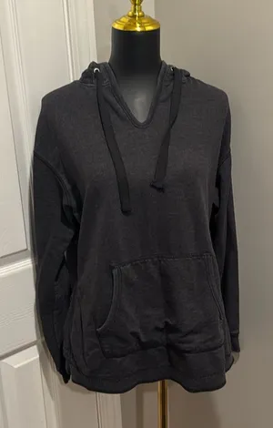 GreenTea Black Hoodie Sweatshirt Pullover Kangaroo Pocket Long Sleeve Women’s L thumbnail 1