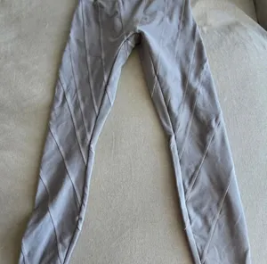 Alo yoga washed alosoft high waist grey wash sunray legging XS thumbnail 2