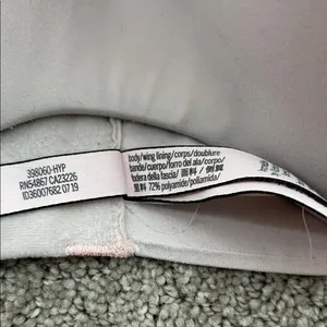 Victoria's Secret Soft Pink Bra thumbnail 3