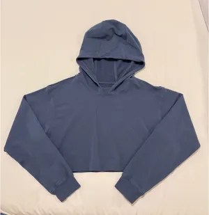 Womens Blue Solid Cropped Pullover Hoodie Sweatshirt Hooded Long Sleeve thumbnail 1