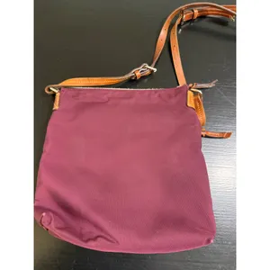 Dooney & Bourke Nylon Crossbody Bag Plum Burgundy Tan Leather Trim Duck Logo thumbnail 5