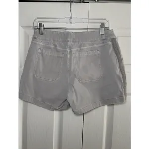 Spanx Twill Shorts Womens Size M Gray Pull On Shaping Utility Pockets Stretch thumbnail 3