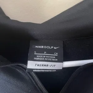 nike quarterzip  thumbnail 2