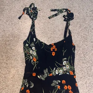 Reformation Besse Floral‎ Tie Strap Midi Dress Black 2 thumbnail 4