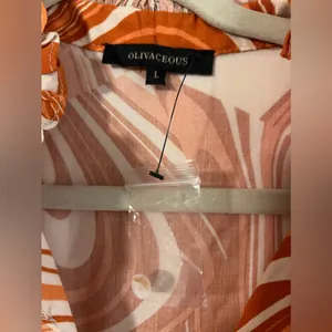 New Olivaceous fun swirl print Hailey size large dress thumbnail 2