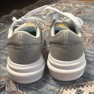 Vans Gray and White Old Skool Sneakers with Suede and Canvas Upper thumbnail 4