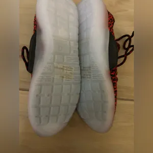 NEW Women Athletic Tennis Slip on Shoes 7 thumbnail 3