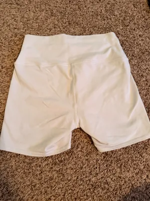 Alo Biker Shorts thumbnail 2